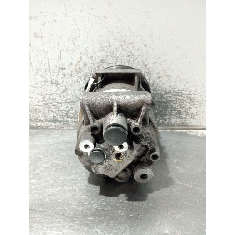 Recambio de compresor aire acondicionado para renault scénic ii (jm0/1_) 1.9 dci (jm0g, jm12, jm1g, jm2c) referencia OEM IAM 820