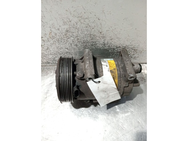 Recambio de compresor aire acondicionado para renault scénic ii (jm0/1_) 1.9 dci (jm0g, jm12, jm1g, jm2c) referencia OEM IAM 820