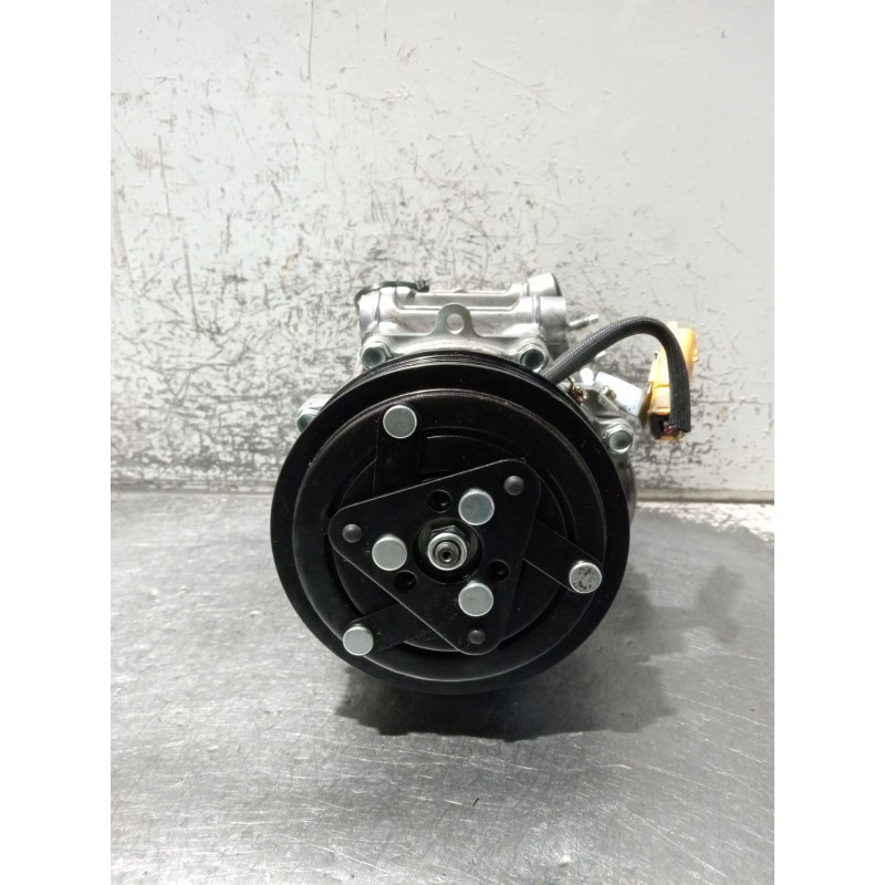 Recambio de compresor aire acondicionado para peugeot 407 (6d_) 2.2 hdi 170 (6d4hth) referencia OEM IAM 2316208001  