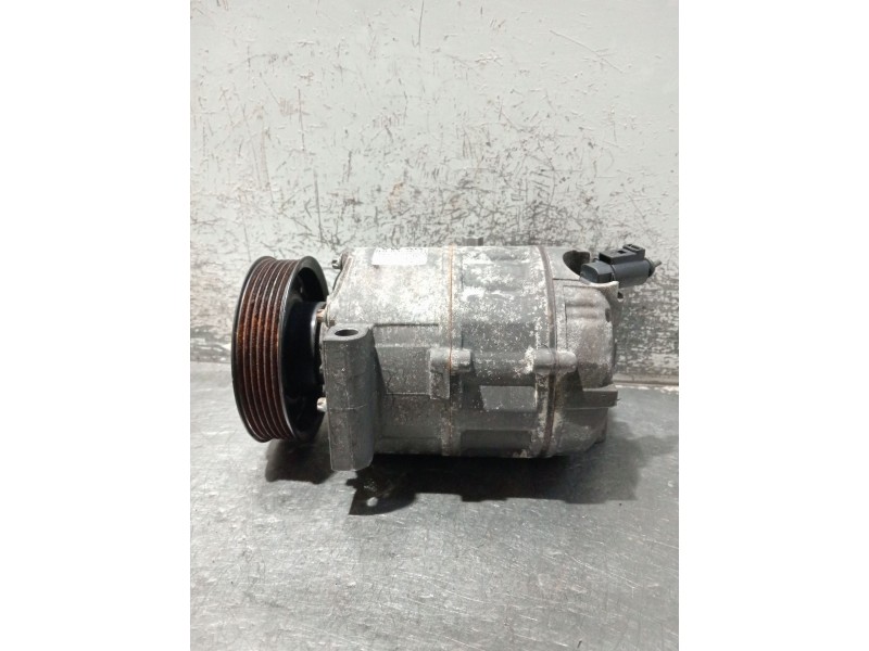 Recambio de compresor aire acondicionado para volkswagen golf v variant (1k5) 1.9 tdi referencia OEM IAM 1K0820803N  
