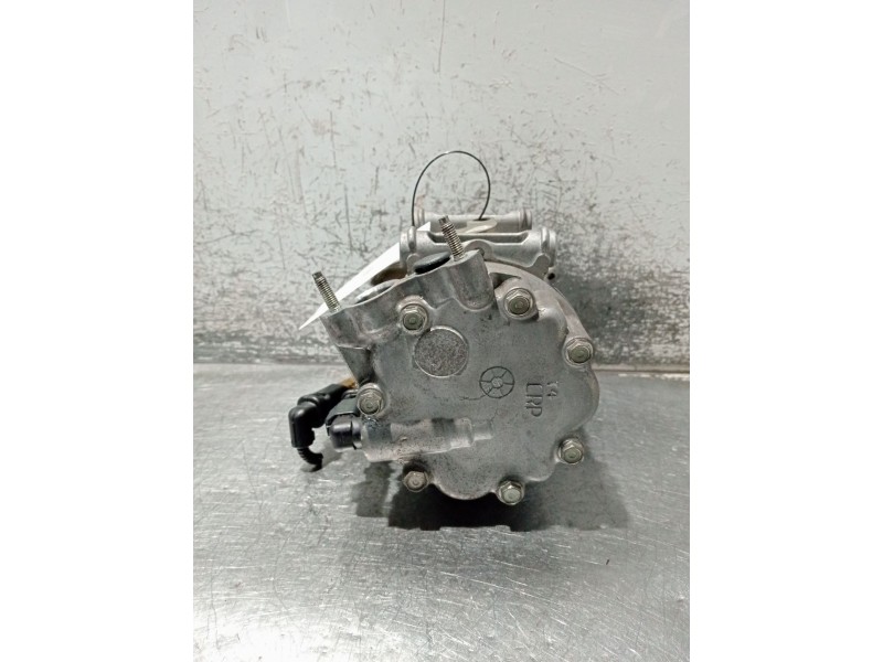 Recambio de compresor aire acondicionado para peugeot 5008 (0u_, 0e_) 1.6 hdi referencia OEM IAM 9800839580  