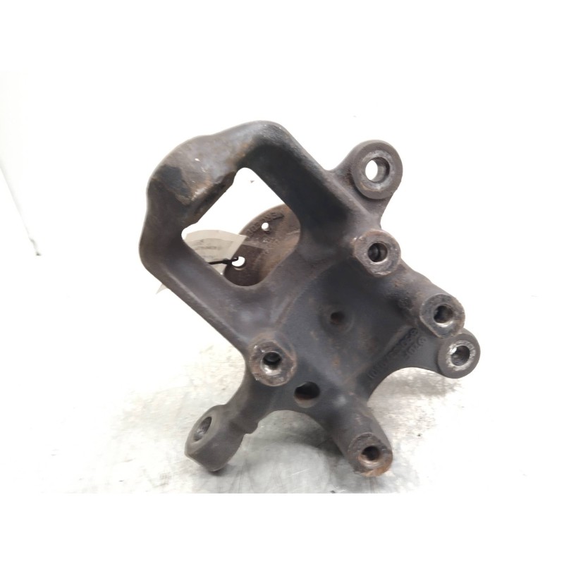 Recambio de mangueta delantera izquierda para mercedes sprinter (w901,w904) caja cerr. 312 d (903.461-462) referencia OEM IAM   