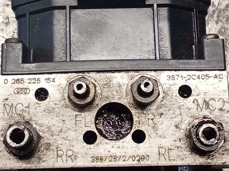 Recambio de abs para ford mondeo iii sedán (b4y) 1.8 16v referencia OEM IAM 0265950076 3S712C405AC 0265225154