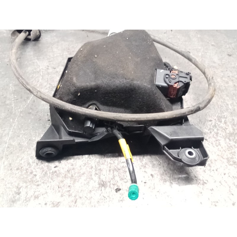 Recambio de freno de mano electrico para citroën c4 grand picasso i (ua_) 1.6 hdi referencia OEM IAM 9684898480 0204280099 