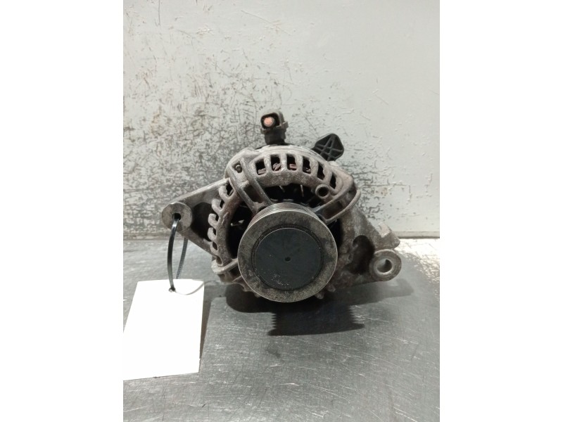 Recambio de alternador para toyota yaris (_p9_) 1.4 d-4d (nlp90_) referencia OEM IAM 0124225055 270600N011 