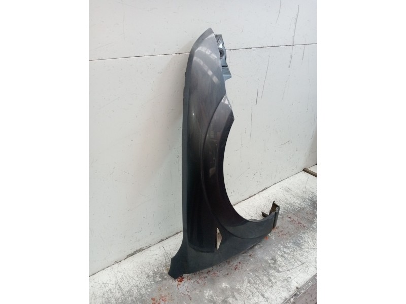 Recambio de aleta delantera derecha para ford mondeo iii sedán (b4y) 1.8 16v referencia OEM IAM   