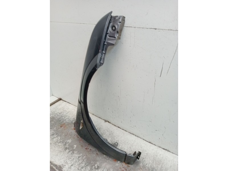 Recambio de aleta delantera derecha para ford mondeo iii sedán (b4y) 1.8 16v referencia OEM IAM   