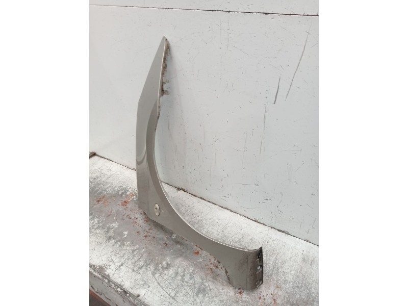 Recambio de aleta delantera derecha para peugeot 307 (3a/c) 1.6 hdi referencia OEM IAM   