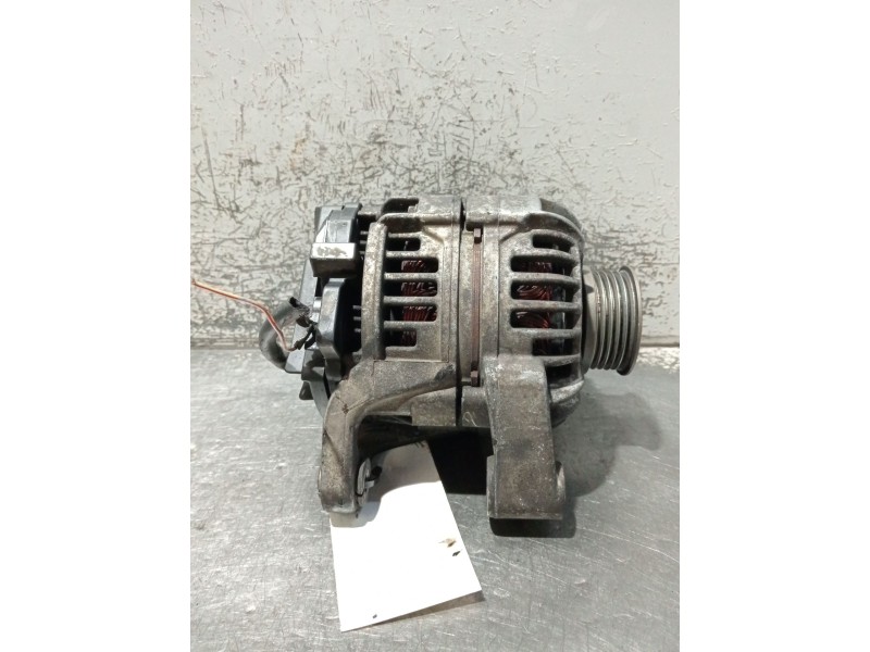 Recambio de alternador para opel agila a (h00) 1.0 12v (f68) referencia OEM IAM 0124225022 09133599 70A