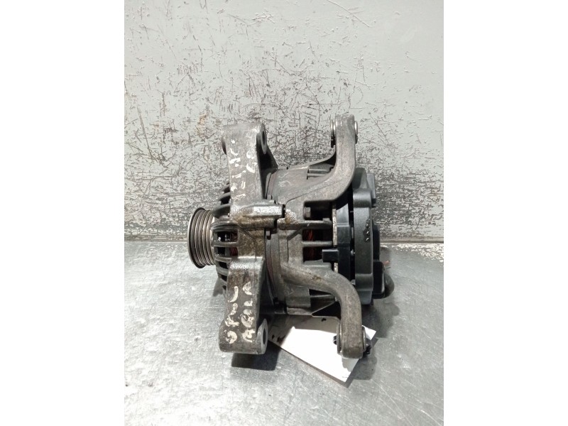 Recambio de alternador para opel agila a (h00) 1.0 12v (f68) referencia OEM IAM 0124225022 09133599 70A