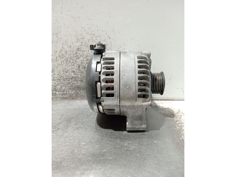 Recambio de alternador para bmw 3 touring (f31) 318 d referencia OEM IAM 764013203 1042106721 