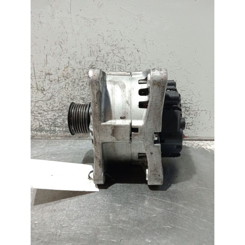 Recambio de alternador para renault scénic ii (jm0/1_) 1.9 dci (jm0g, jm12, jm1g, jm2c) referencia OEM IAM TG11C061  