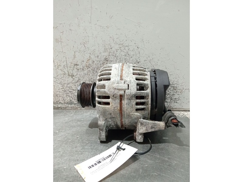 Recambio de alternador para volkswagen golf v variant (1k5) 1.9 tdi referencia OEM IAM 06F903023F 0124525091 
