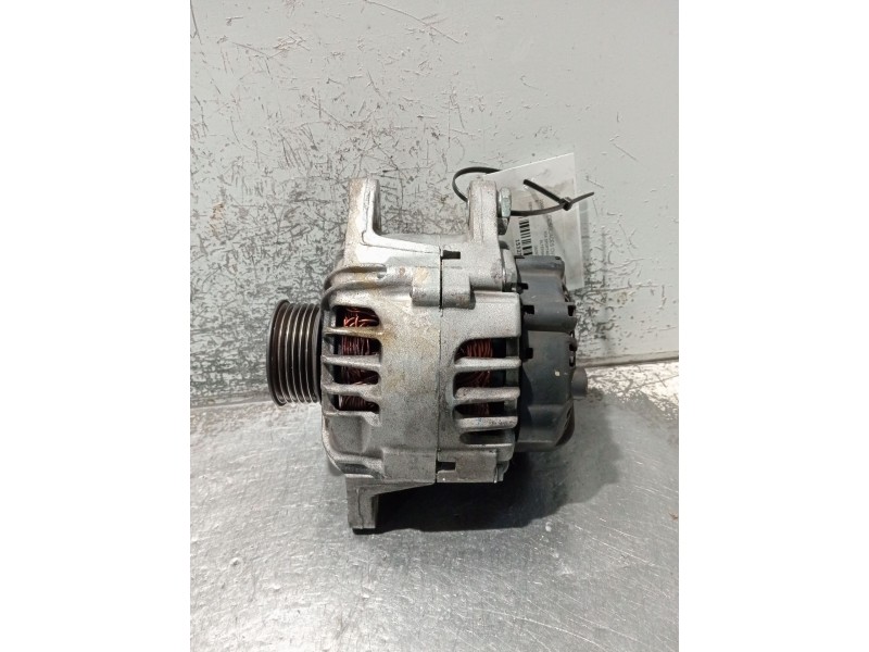 Recambio de alternador para kia sportage iii (sl) 1.6 gdi referencia OEM IAM 373002B600 2609780 