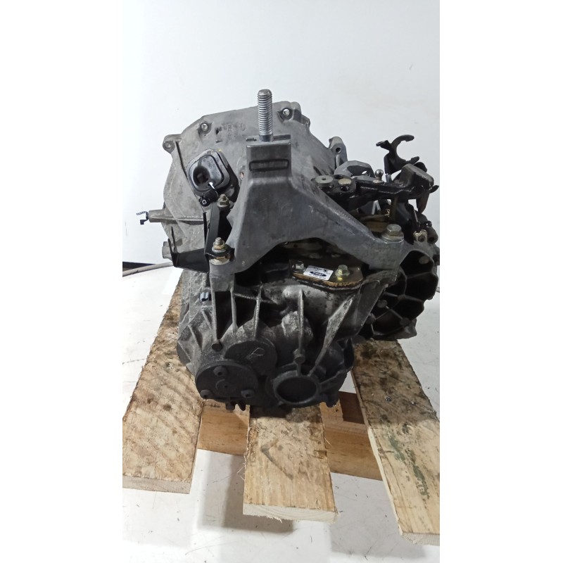 Recambio de caja cambios para ford mondeo iii sedán (b4y) 1.8 16v referencia OEM IAM 4S7R7002BA 5V T1GB1180903153022