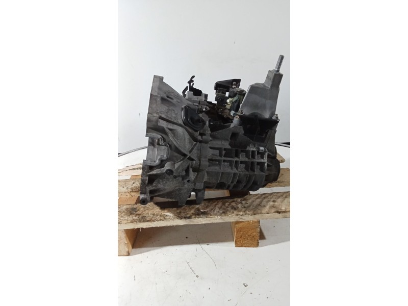 Recambio de caja cambios para ford mondeo iii sedán (b4y) 1.8 16v referencia OEM IAM 4S7R7002BA 5V T1GB1180903153022