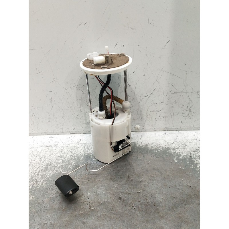 Recambio de bomba combustible para kia sportage iii (sl) 1.6 gdi referencia OEM IAM 311102Y400  