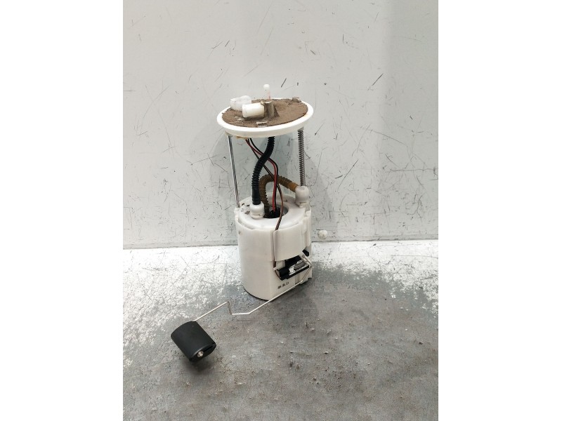 Recambio de bomba combustible para kia sportage iii (sl) 1.6 gdi referencia OEM IAM 311102Y400  