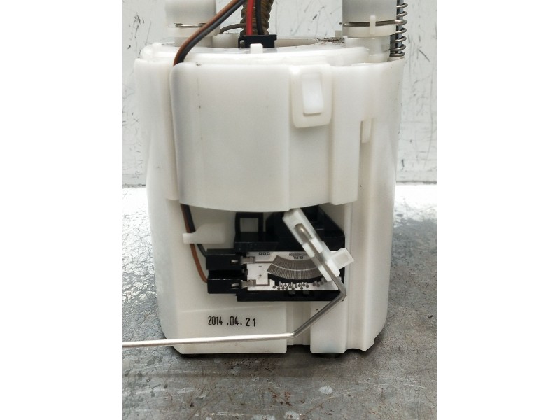 Recambio de bomba combustible para kia sportage iii (sl) 1.6 gdi referencia OEM IAM 311102Y400  