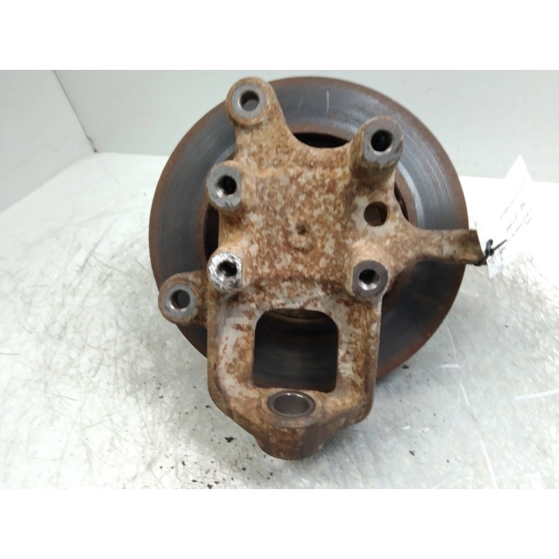 Recambio de mangueta delantera izquierda para mercedes sprinter 02.00  combi, techo elevado 311 cdi (903.673) referencia OEM IAM