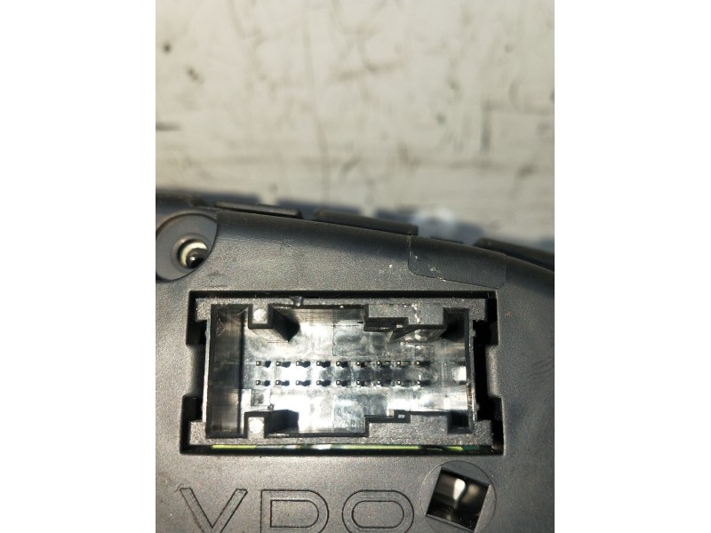 Recambio de cuadro instrumentos para peugeot 406 (8b) 2.0 hdi 110 referencia OEM IAM 9630372780  