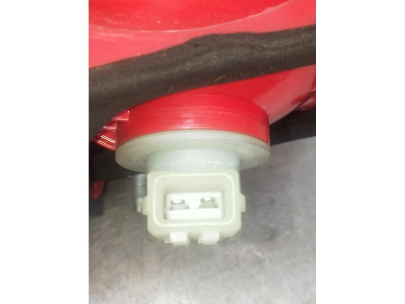 Recambio de piloto trasero derecho interior para saab 9-5 (ys3e) 2.3 turbo referencia OEM IAM 1275592 12758913 