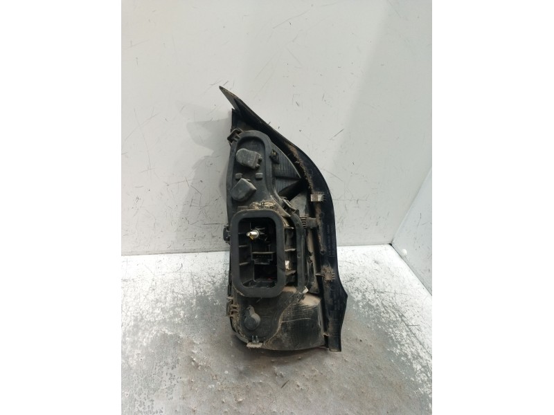 Recambio de piloto trasero derecho para seat mii (kf1, ke1) 1.0 referencia OEM IAM 1SL945096H  