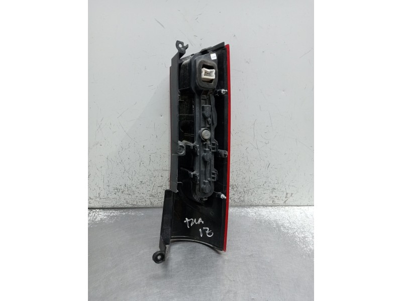 Recambio de piloto trasero izquierdo para mercedes-benz citan monospace (w415) 109 cdi (415.703) referencia OEM IAM   