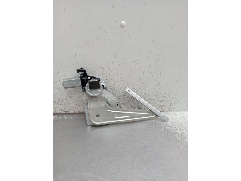 Recambio de elevalunas trasero derecho para dacia spring ev (b6m1) referencia OEM IAM MD212201251  