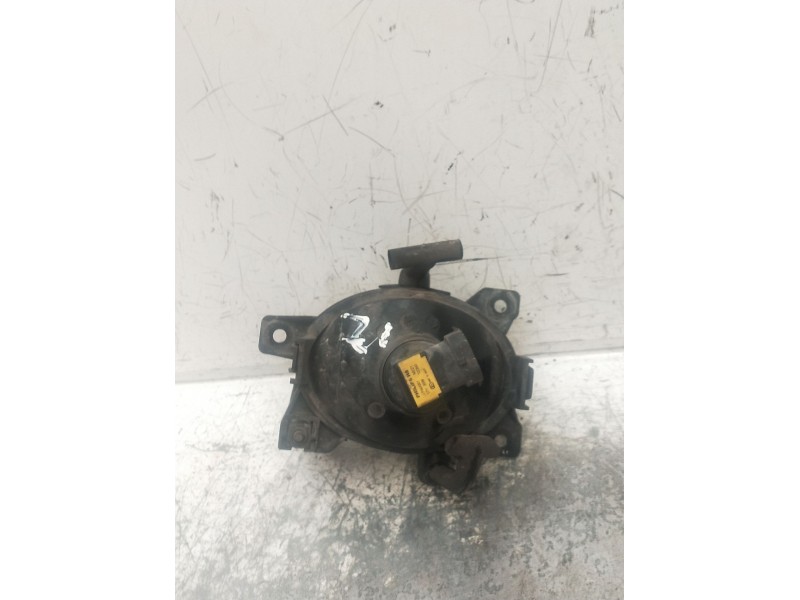 Recambio de faro antiniebla izquierdo para saab 9-5 (ys3e) 2.3 turbo referencia OEM IAM   