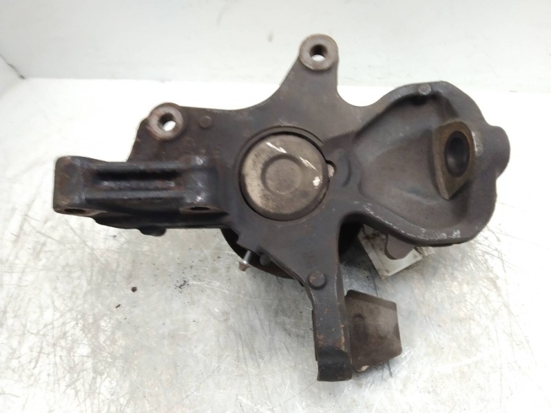 Recambio de mangueta delantera derecha para mercedes sprinterii caja cerrada (desde 01.06) 309/311/313/315  cdi (906.631/633/635