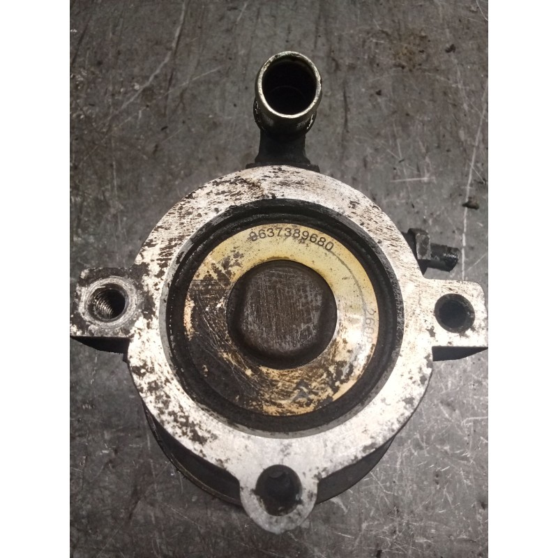 Recambio de bomba direccion para citroën saxo (s0, s1) 1.5 d referencia OEM IAM 9637389680  
