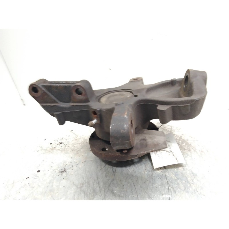 Recambio de mangueta delantera derecha para mercedes sprinterii caja cerrada (desde 01.06) 309/311/313/315  cdi (906.631/633/635