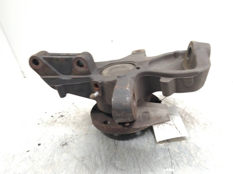 Recambio de mangueta delantera derecha para mercedes sprinterii caja cerrada (desde 01.06) 309/311/313/315  cdi (906.631/633/635