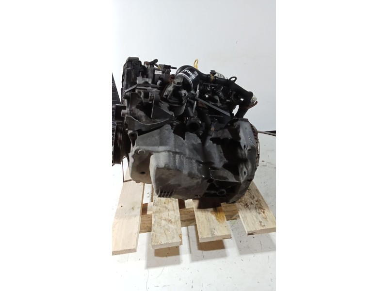 Recambio de motor completo para renault kangoo (kc0/1_) 1.5 dci referencia OEM IAM K9KV716 DELPHY D011717