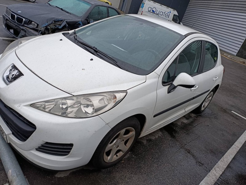 peugeot 207 del año 2011