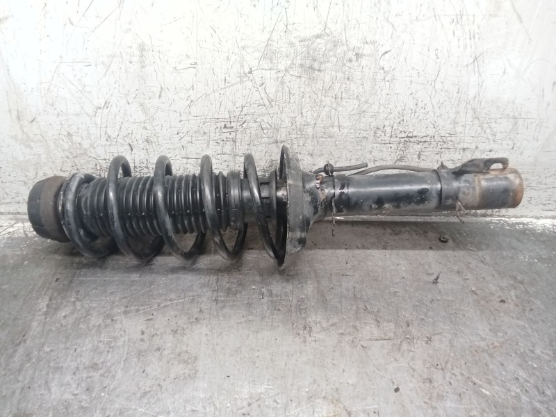 Recambio de amortiguador delantero derecho para volkswagen bora i (1j2) 1.9 tdi referencia OEM IAM 1J0413031BH  