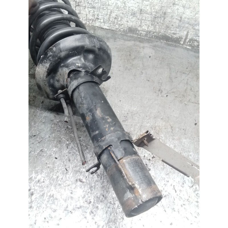 Recambio de amortiguador delantero izquierdo para volkswagen bora i (1j2) 1.9 tdi referencia OEM IAM 1J0413031BH  
