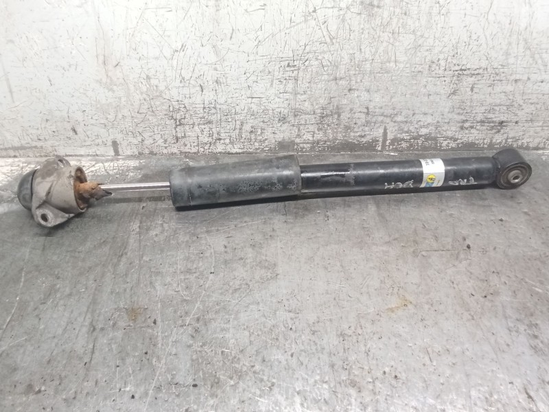 Recambio de amortiguador trasero derecho para volkswagen bora i (1j2) 1.9 tdi referencia OEM IAM 19029177  