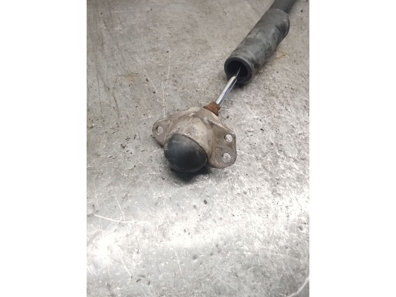 Recambio de amortiguador trasero derecho para volkswagen bora i (1j2) 1.9 tdi referencia OEM IAM 19029177  