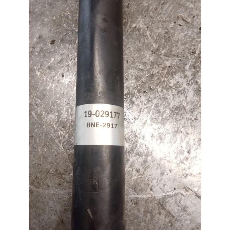 Recambio de amortiguador trasero derecho para volkswagen bora i (1j2) 1.9 tdi referencia OEM IAM 19029177  