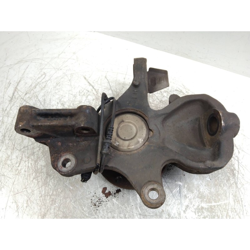 Recambio de mangueta delantera izquierda para mercedes sprinterii caja cerrada (desde 01.06) 309/311/313/315  cdi (906.631/633/6