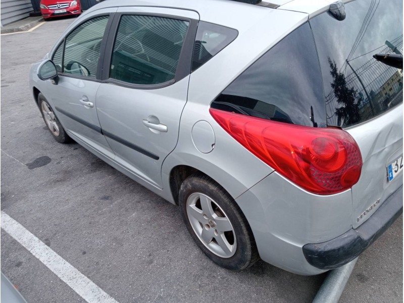 peugeot 207 sw del año 2008