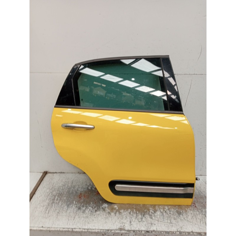 Recambio de puerta trasera derecha para fiat 500l (351_, 352_) 1.3 d multijet (199lxy1a, 199lxy11) referencia OEM IAM  5P 