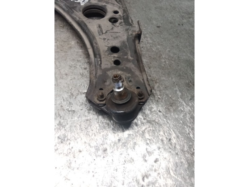 Recambio de brazo suspension inferior delantero derecho para volkswagen bora i (1j2) 1.9 tdi referencia OEM IAM   