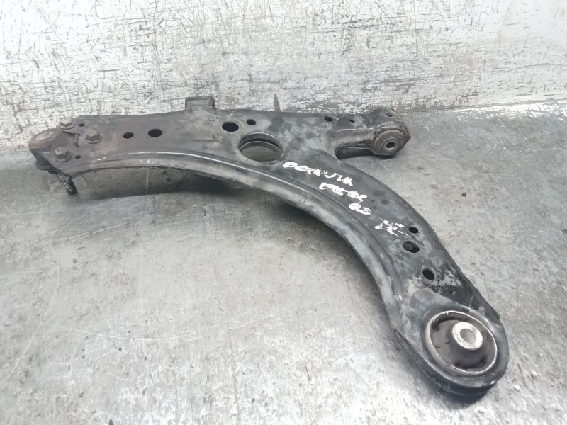 Recambio de brazo suspension inferior delantero derecho para volkswagen bora i (1j2) 1.9 tdi referencia OEM IAM   