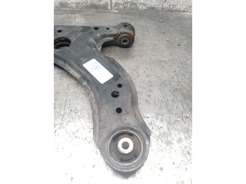 Recambio de brazo suspension inferior delantero izquierdo para volkswagen bora i (1j2) 1.9 tdi referencia OEM IAM   