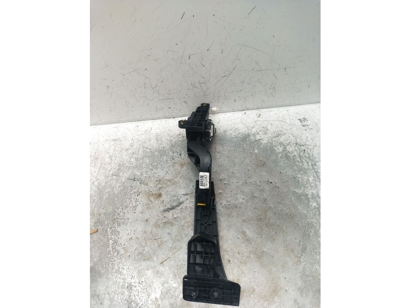 Recambio de potenciometro pedal para kia sportage iii (sl) 1.6 gdi referencia OEM IAM JBN0440A 32700 2S000
