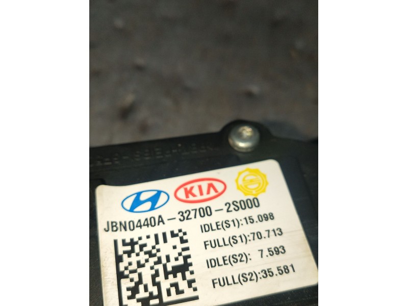 Recambio de potenciometro pedal para kia sportage iii (sl) 1.6 gdi referencia OEM IAM JBN0440A 32700 2S000
