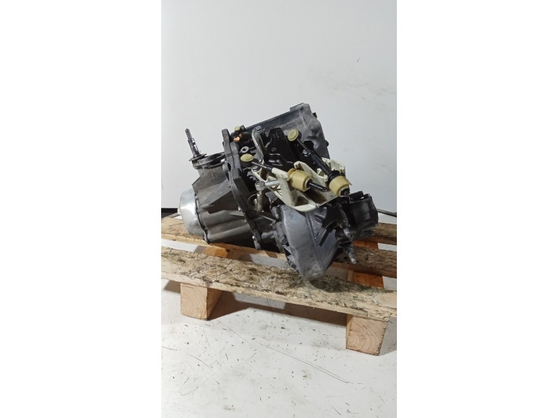 Recambio de caja cambios para citroën c4 i (lc_) 1.6 hdi referencia OEM IAM 20DM75 5V 204886B
